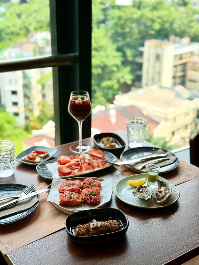 中環靚Brunch 好去處🍽 美景美食配美酒🍷🍸