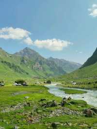 Snowland Secrets: Unlocking the Hot Springs Journey