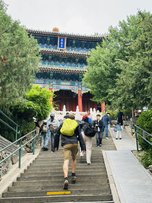 สวนจิ่งซาน(Jingshan Park)จุดชมวิวพระราชวังต้องห้าม