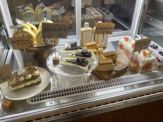 おしゃれカフェ🤍【Cafe+82】
