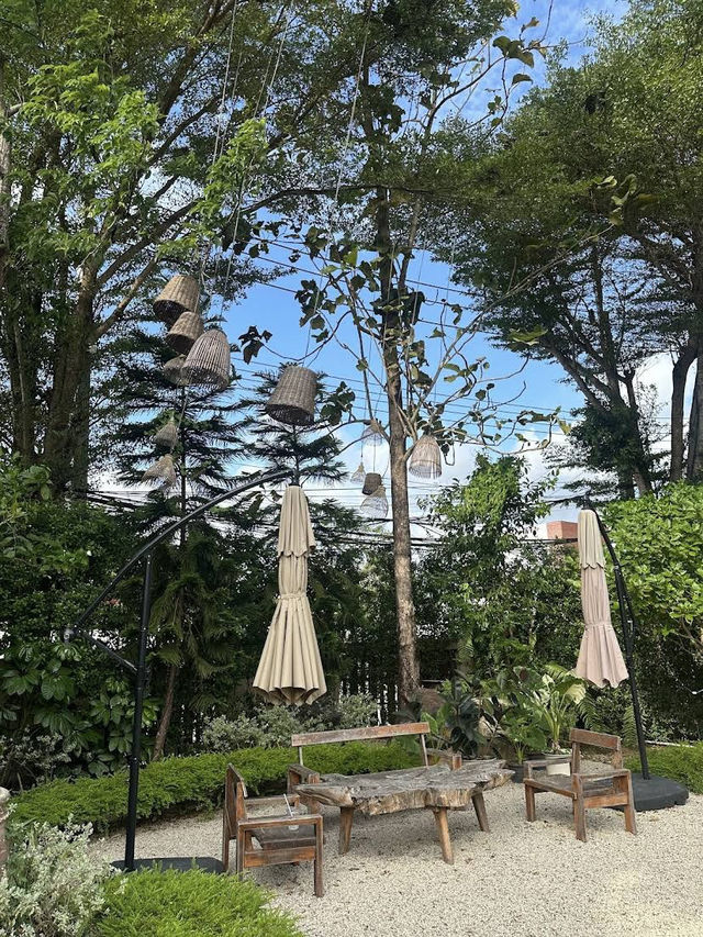 Humble Farm Kitchen Hatyai, Farm to Table Wellness in a Garden Oasis 