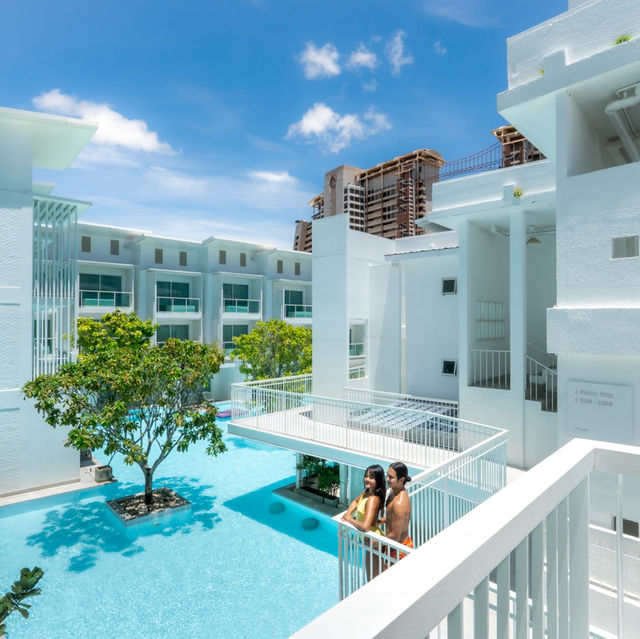 ที่พักพัทยาล้อมรอบด้วยสระว่ายน้ำสุดมินิมอล 🏝️