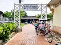 สถานีรถไฟบ้านแหลมนั่งสามล้อชมเมืองท่าฉลอม