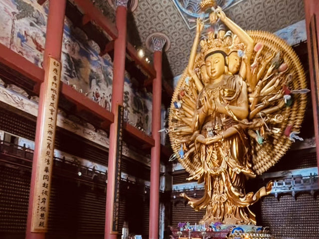 A Serene Escape into Devotion and History