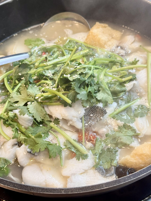 《無限時任食火鍋高質牛尾煲》