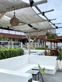 Island Oasis: Unwinding at Seaesta Komodo