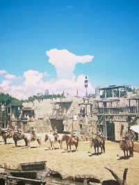 หมู่บ้านวัฒนธรรมพื้นบ้าน จำลองที่ใหญ่มากๆ