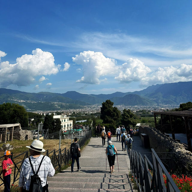 龐貝古城：拿坡里歷史遺跡的專業指南