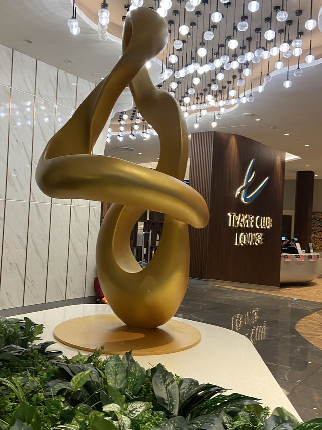 Unwinding in Style at Travel Club Lounge KLIA 2