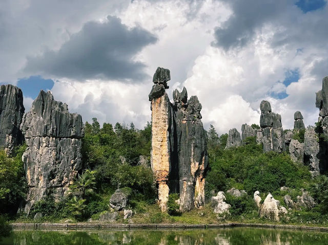 Essential Tips for Your Visit to the Stone Forest Essential Tips for Your Visit to the Stone Forest
