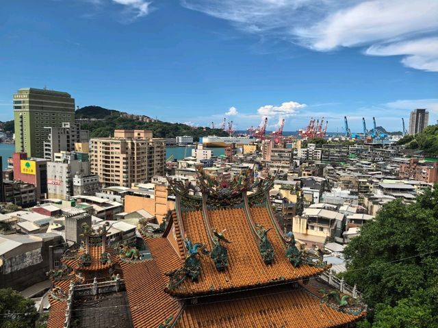 ✨基隆必打卡！廟口美食+防空洞探險一日游✨
