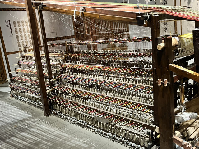 🧵 Suzhou Silk Museum — Dive into China’s Silk Legacy
