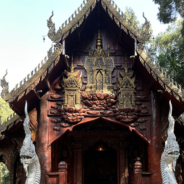 🌳 วัดหลวงขุนวิน จุดหมายปลายทางสำหรับสายสงบ