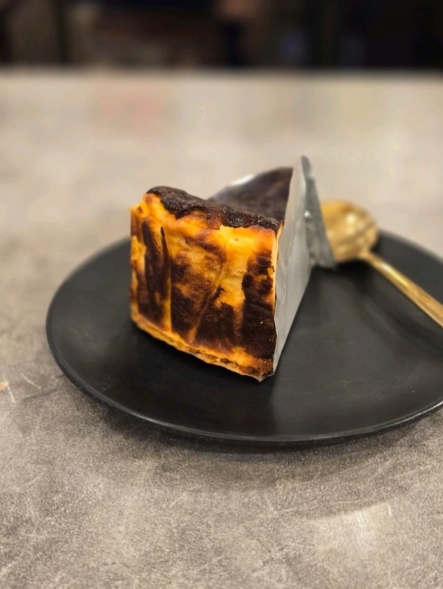 餃子與芝士蛋糕可以並存