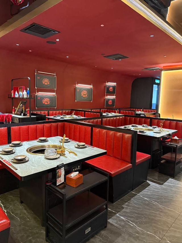 Chongqing Heat with Custom Spice Levels at De Zhuang Hotpot
