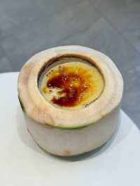 【椰子控必試茶飲店🥥新鮮椰青水焦糖大椰凍】  