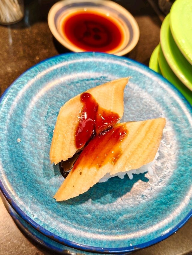 鄰近御徒町站 | 中午用餐車水馬龍的大江戶旋轉壽司🍣