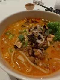 Palace Eats Guide✨