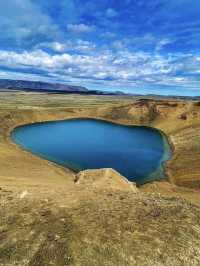 🇮🇸冬日奇景！11月靚爆維堤火山口湖「藍綠地獄」輕鬆打卡攻略