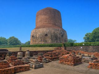        Sarnath Comes from the Word "Sāranganātha".