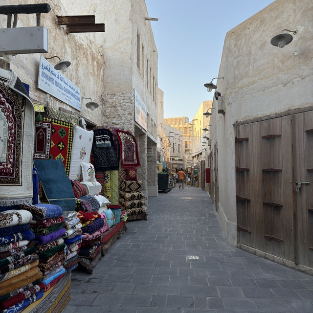 Souq between in the skyscrapers 🏙️ 