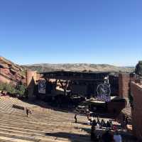 【アメリカ・コロラド】レッドロックス公園＆野外劇場（Red Rocks Amphitheatre）