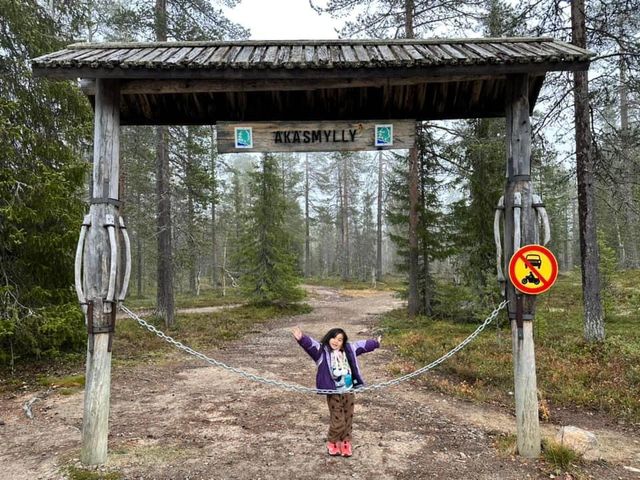 芬蘭🇫🇮景點-Äkäslinkka Waterfall
