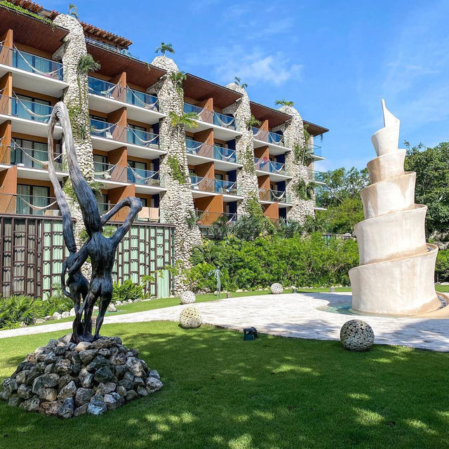 Hotel Xcaret Arte