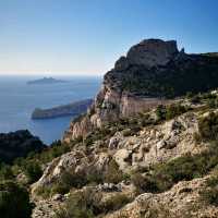 Hiking the Rugged Trails of Calanque National Park