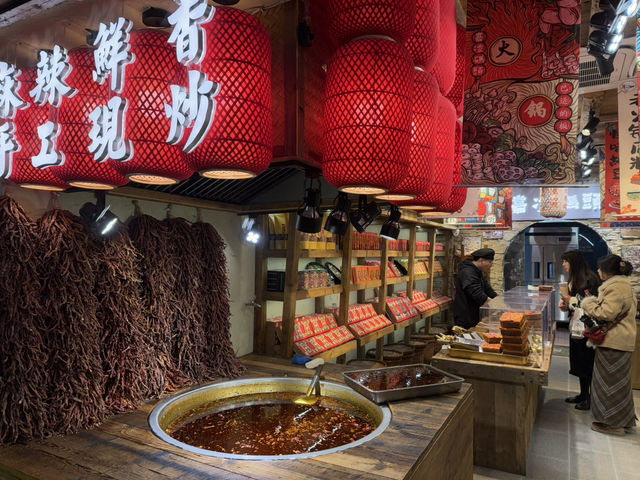 Discovering Hongyadong: Chongqing’s Iconic Riverside Wonderland