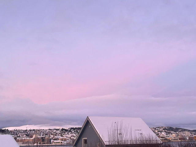 A must visit guide for a day trip to Tromso through the winter