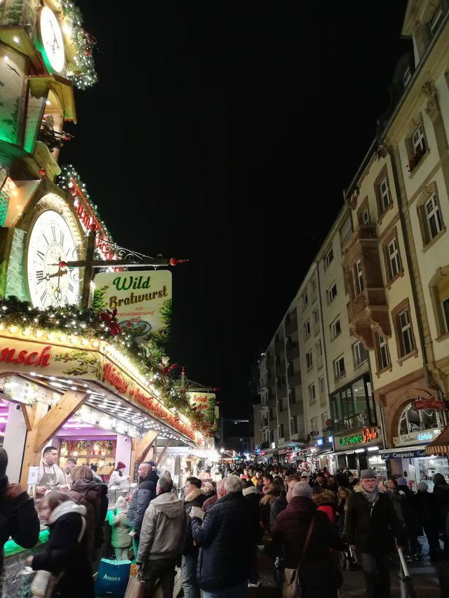 You’ll fall in love with Frankfurt during Christmas 🎄🎅🇩🇪