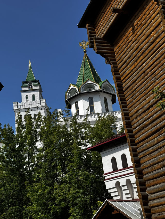  A Hidden Fairytale Gem in Moscow: 🏰 