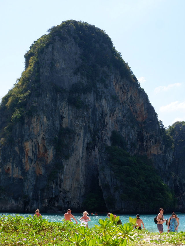 Amazing Thailand จุดชมวิวหาดไร่เลย์ 