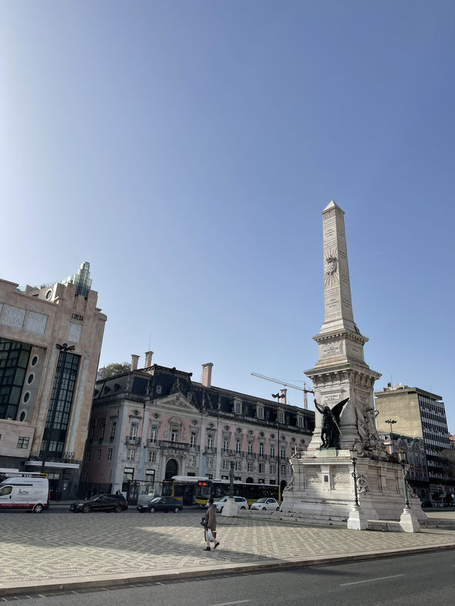 🏰 Lisbon: History, Hills & Scenic Streets