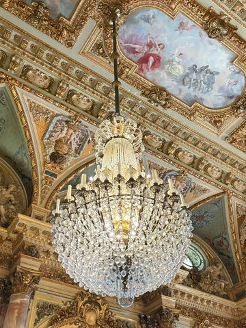 INSIDE THE BREAKERS: NEWPORT’S GILDED AGE MASTERPIECE 🇺🇸