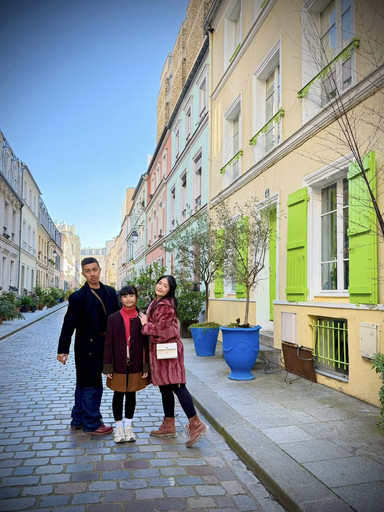 🌈 This street has houses all in pastel colors 🌈 in Paris. | Trip