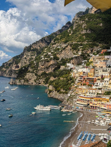 ポジターノの夏には、イタリアで最も美しいスローライフが隠されている