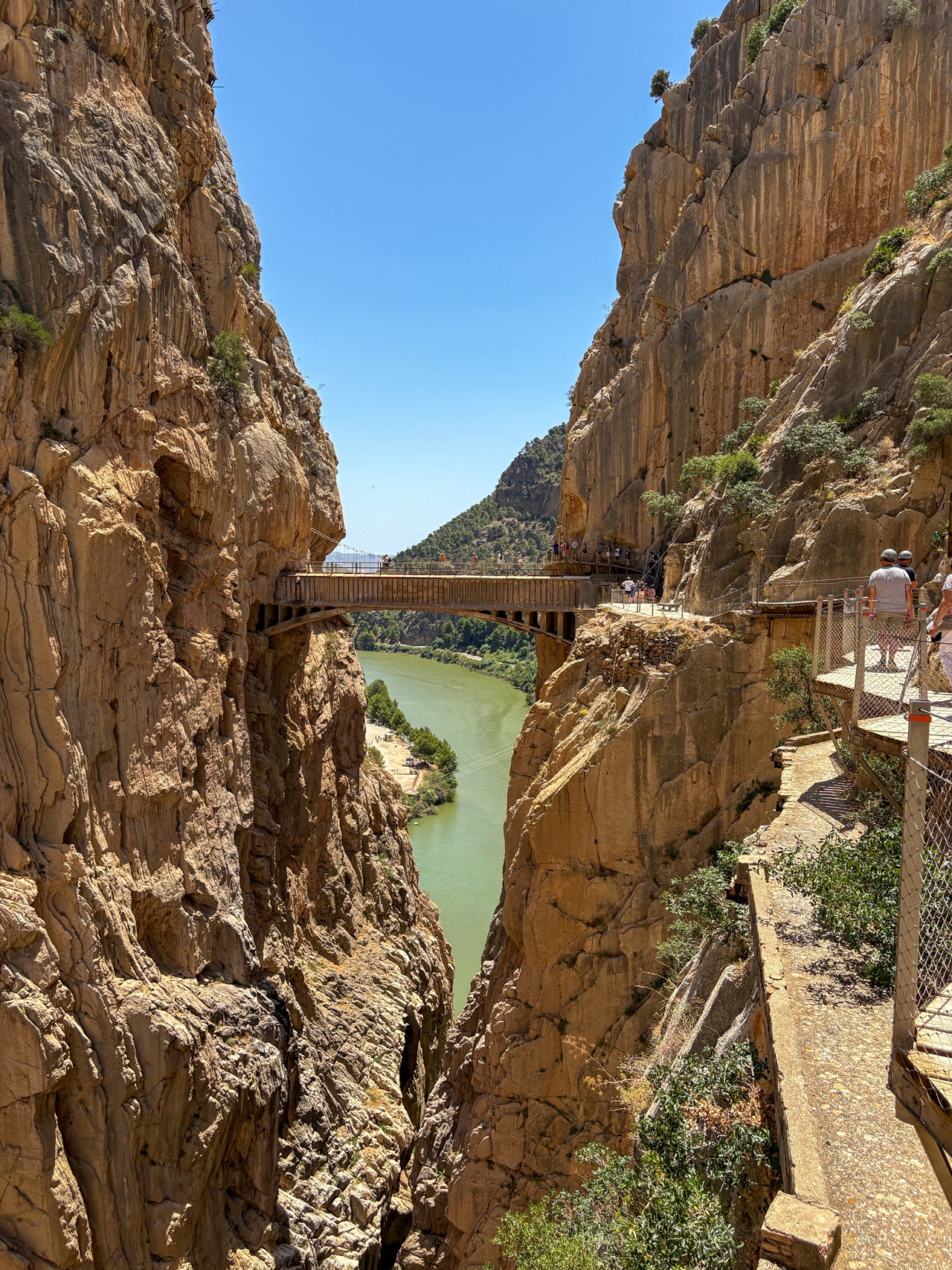 Một cung đường ngoạn mục ở Tây Ban Nha! 🇪🇸