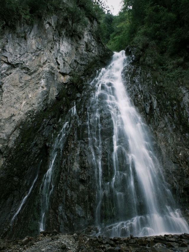 Wonderful Waterfall-Hike in Lixian