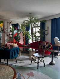 Coffee in the Living Room 