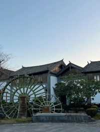 為了這個落地窗去了麗江太值了