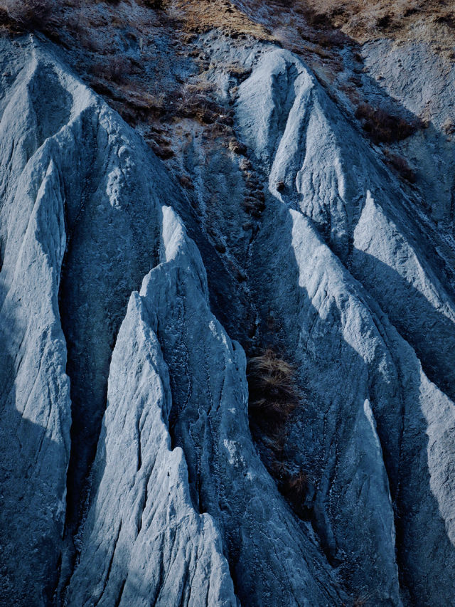 地球上最不像地球的角落——糜棱岩石林