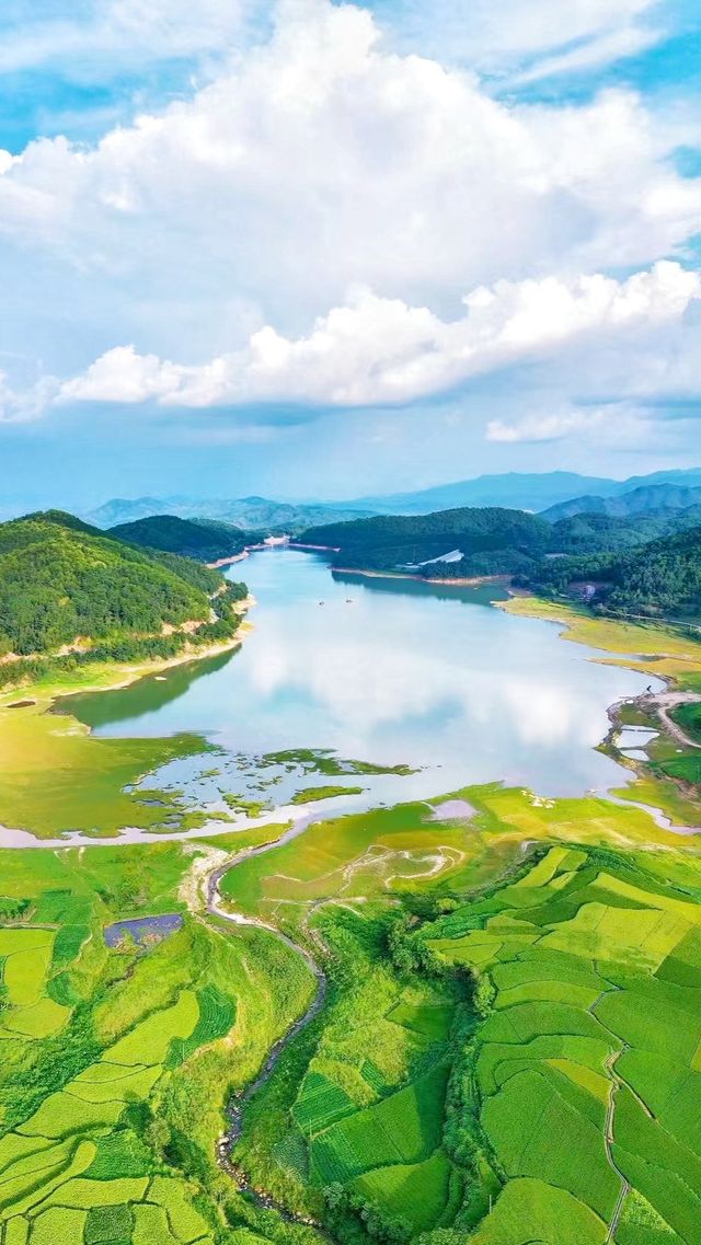 縱然萬世風流，於此可駐足