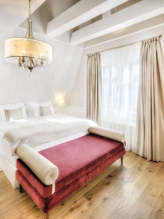 🌟 Sleep in Style at Hotel Lomnica, Slovakia! 🏔️✨