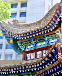 臨夏好，最憶是紅園