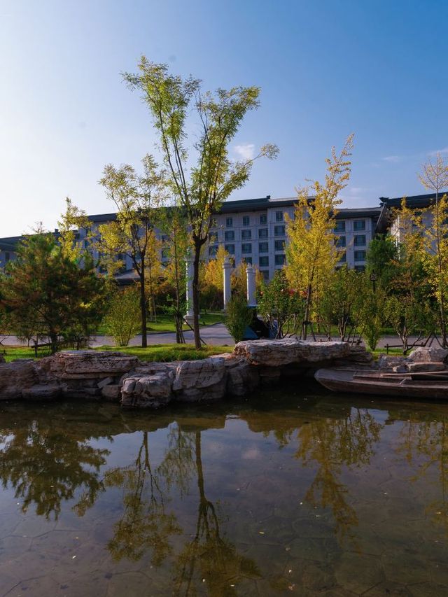 🌟 Baishi Mountain Bliss: Holiday Inn Wuyuan 🌿🏨