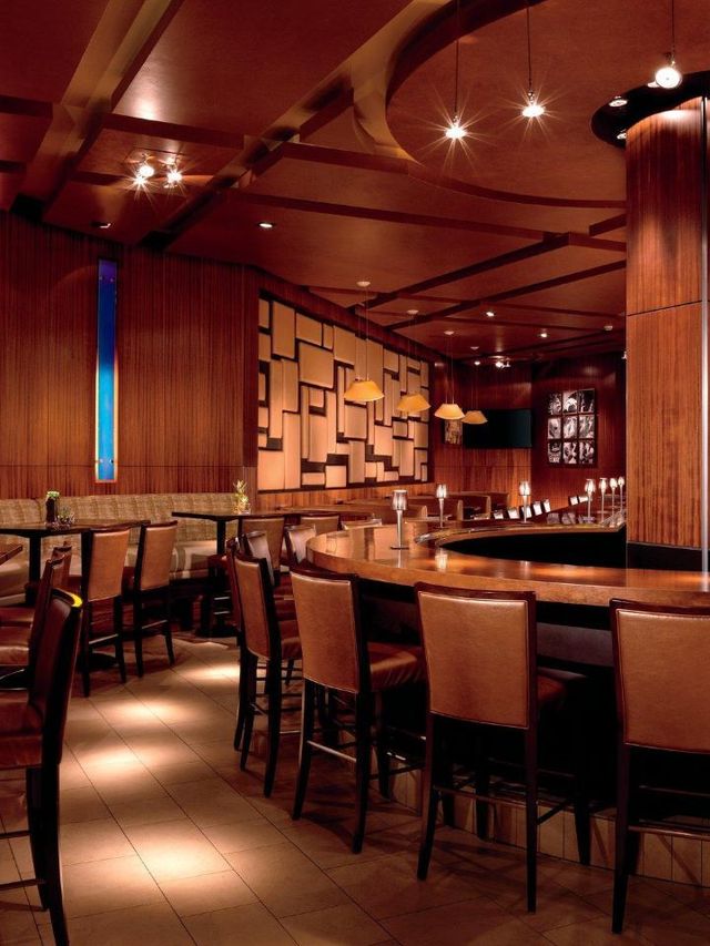 🏔️✨ Denver Dreams: Luxe Sleeps at The Ritz-Carlton! 🌟