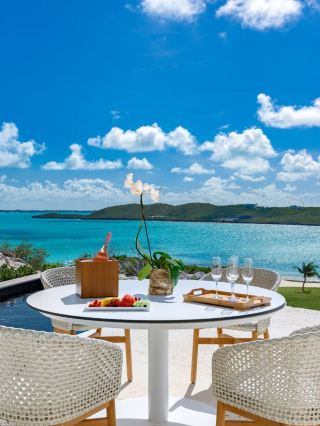 🌴🏖️ Luxe Escapes in Turks & Caicos: Wymara Wonders 🌟