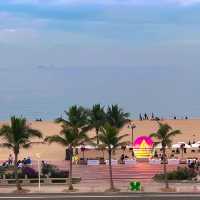 珠海日月貝大剧院：海上明珠，珠海地標性景點